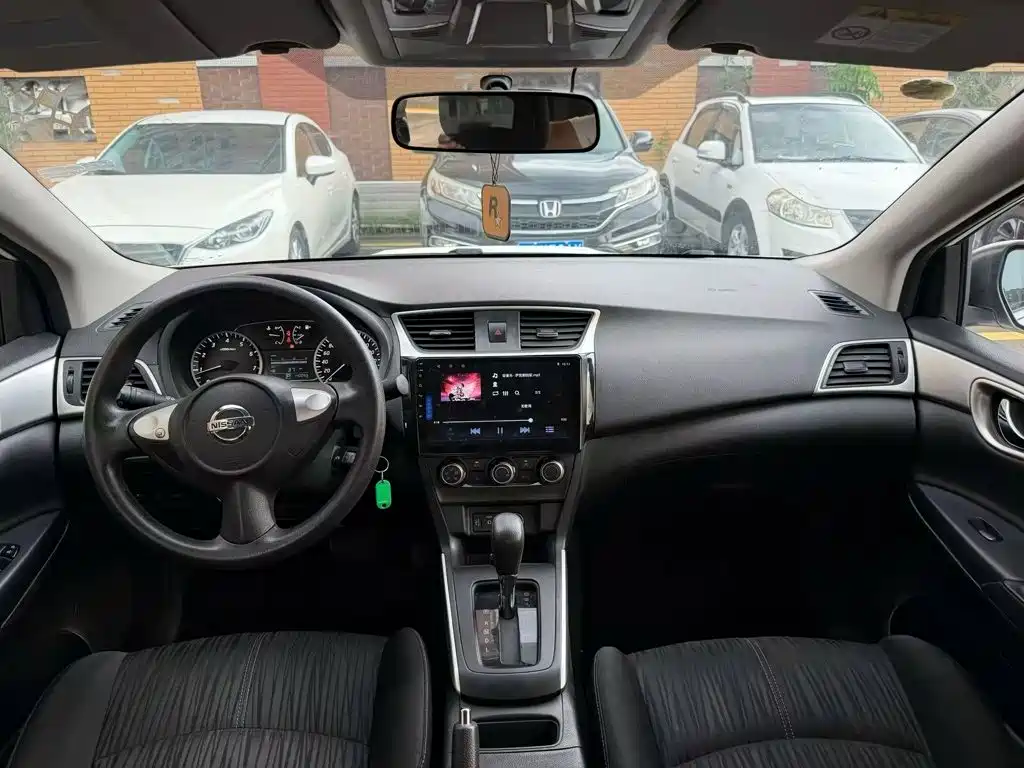 Nissan Sylphy — миниатюра 9