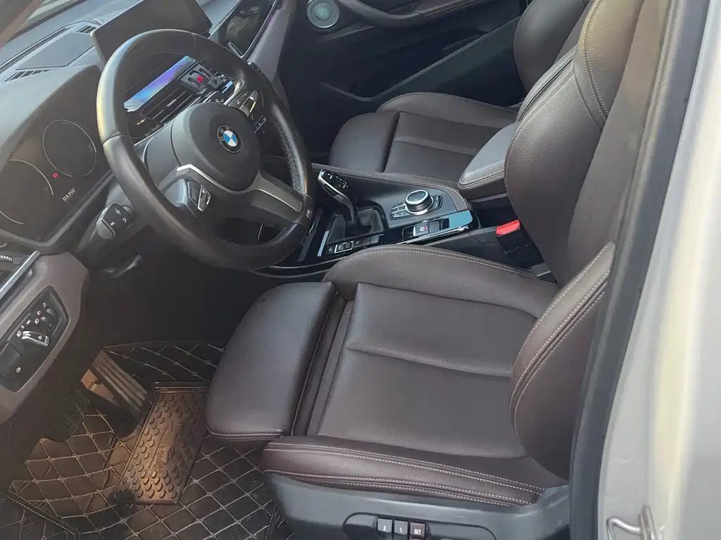 BMW X1 — миниатюра 9