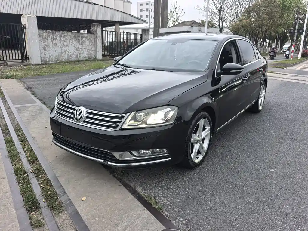 Volkswagen Magotan 2016