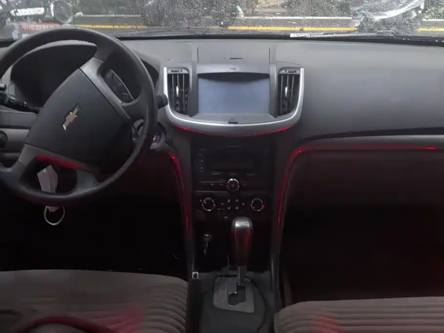 Chevrolet Epica — миниатюра 12
