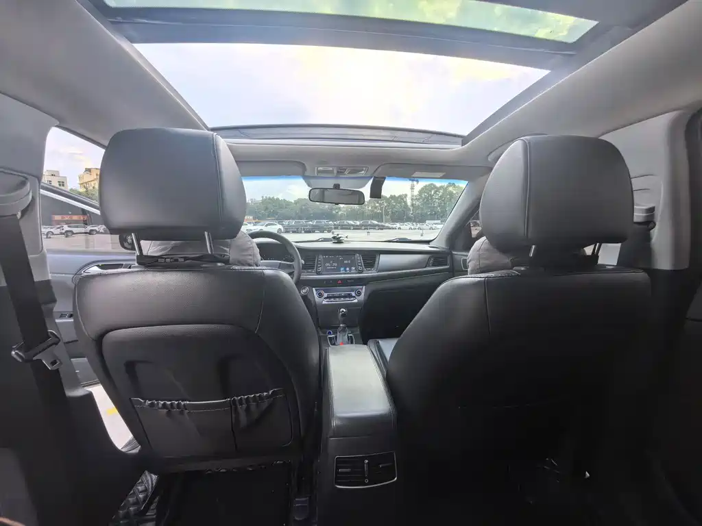 Hyundai Mistra — миниатюра 11