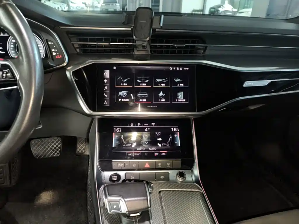 Audi A6L — миниатюра 13