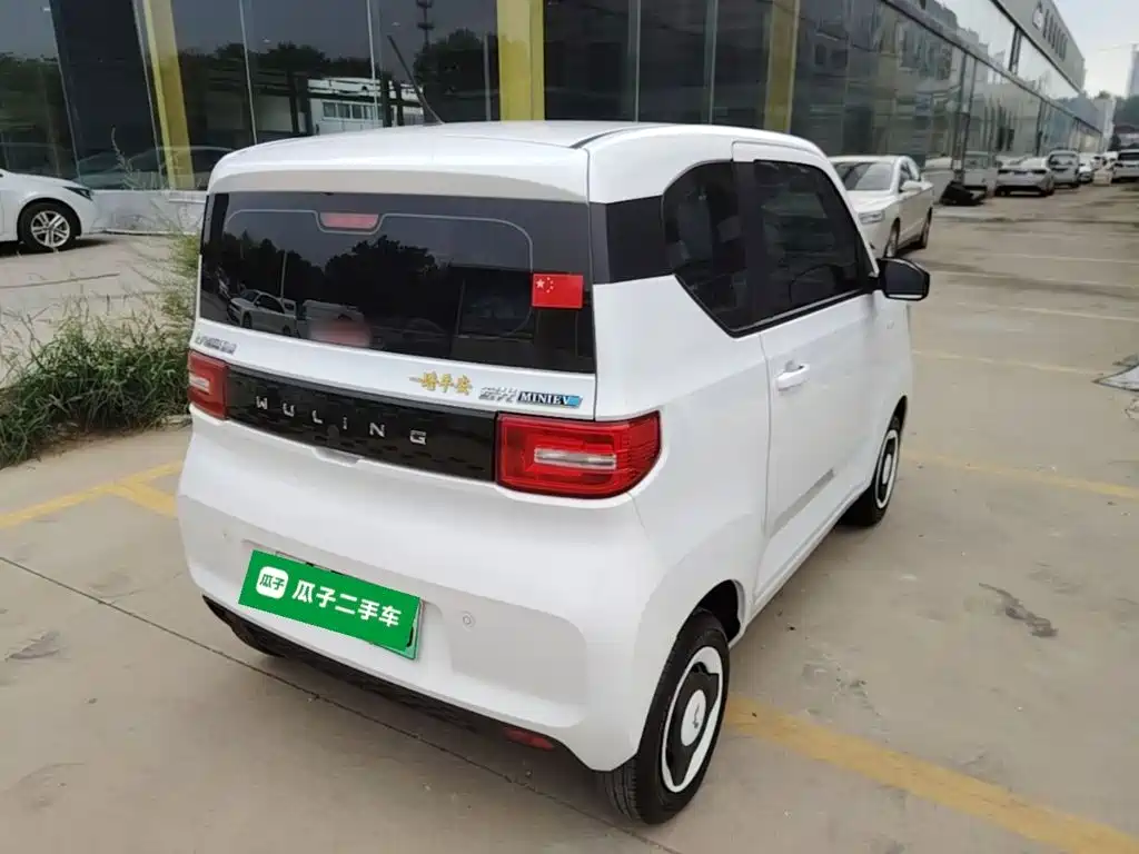 Wuling MINIEV — миниатюра 7