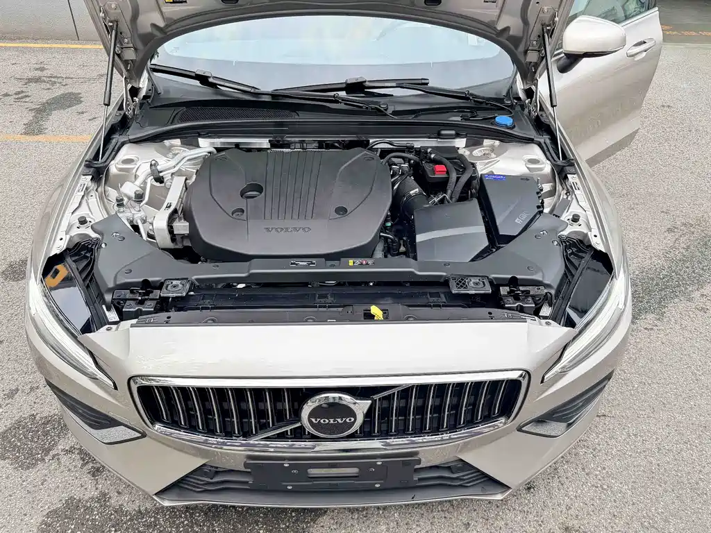 Volvo S60 — миниатюра 5