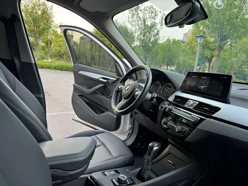 BMW X1 — миниатюра 13