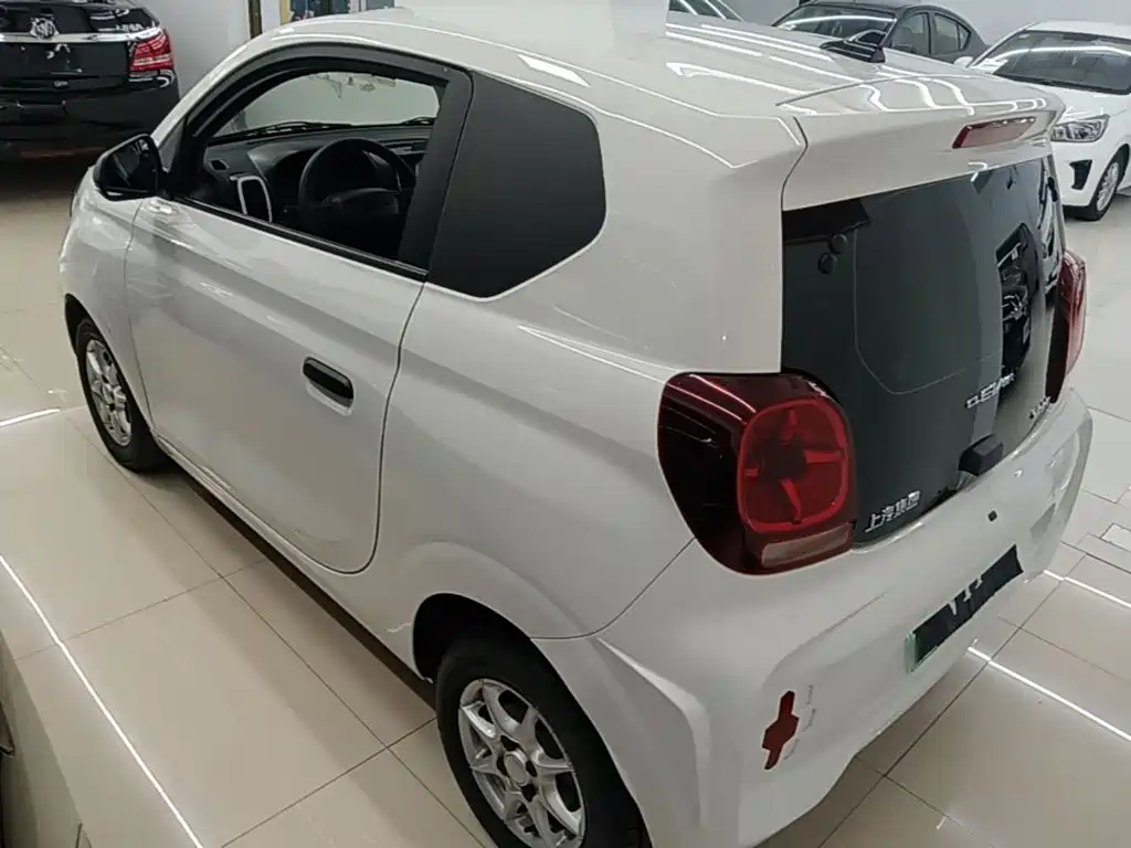 Roewe Clever — миниатюра 5
