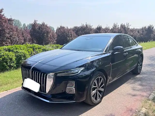 2025 Hongqi H5