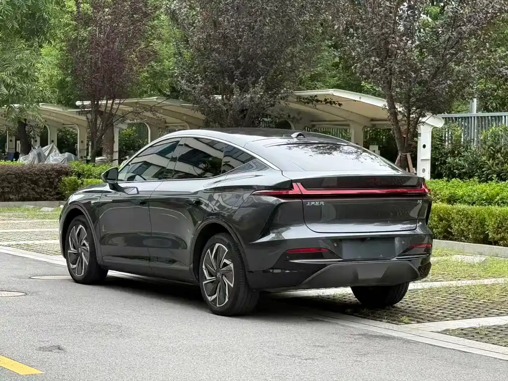 Roewe Feifan R7 — миниатюра 4