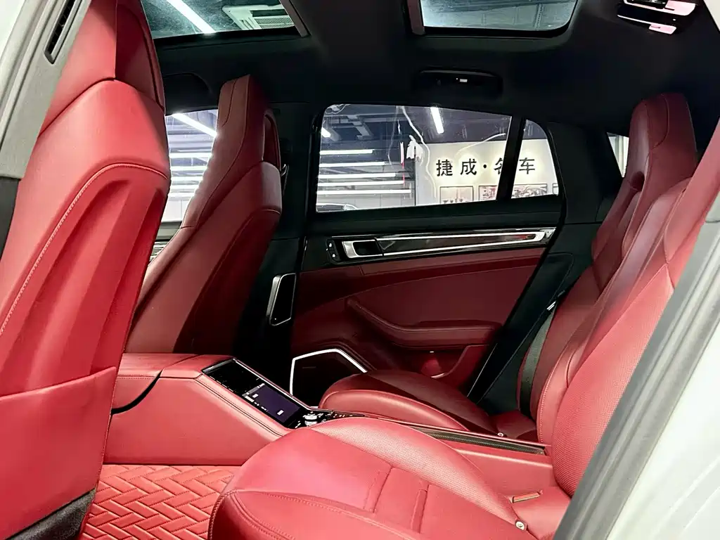 Porsche Panamera — миниатюра 6