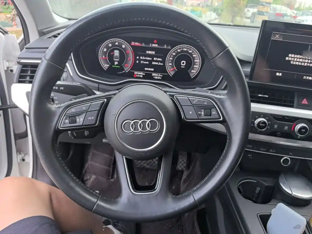 Audi A4L — миниатюра 11