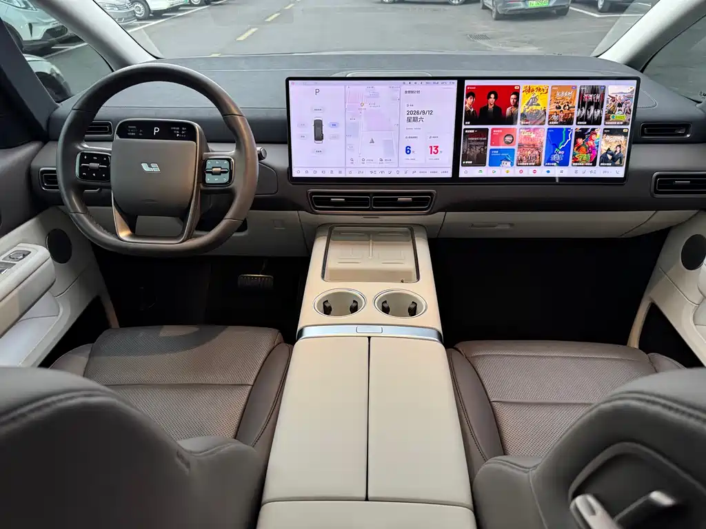 Li Auto Li MEGA — миниатюра 15