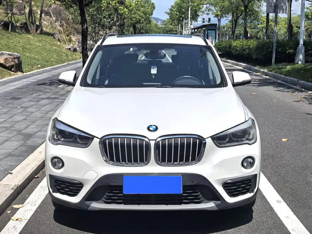 BMW X1 2016 sDrive18Li Premium