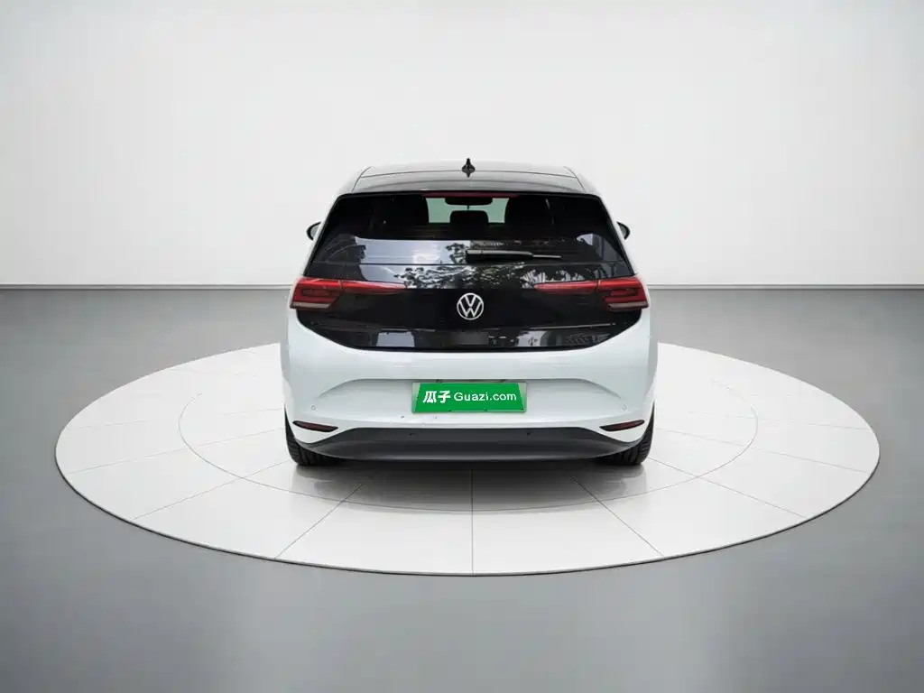 Volkswagen ID.3 — миниатюра 3