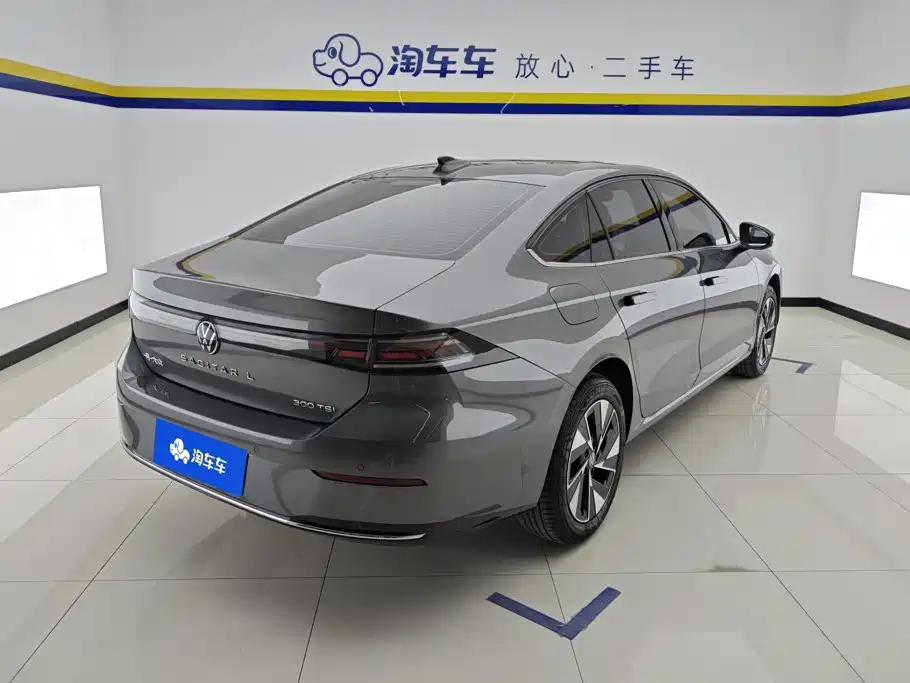 Volkswagen Sagitar — миниатюра 3