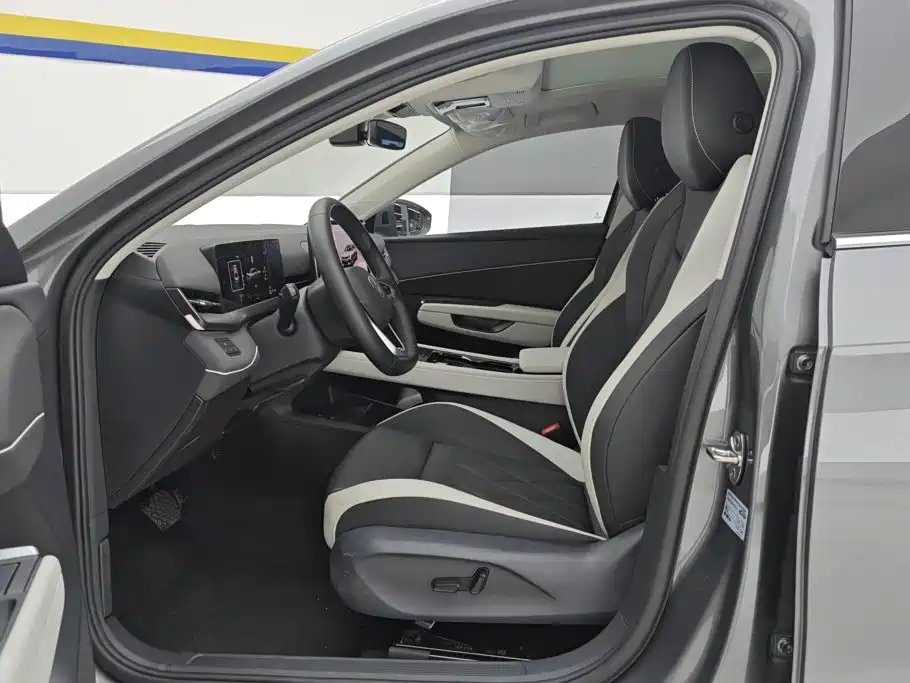 Volkswagen Sagitar — миниатюра 9