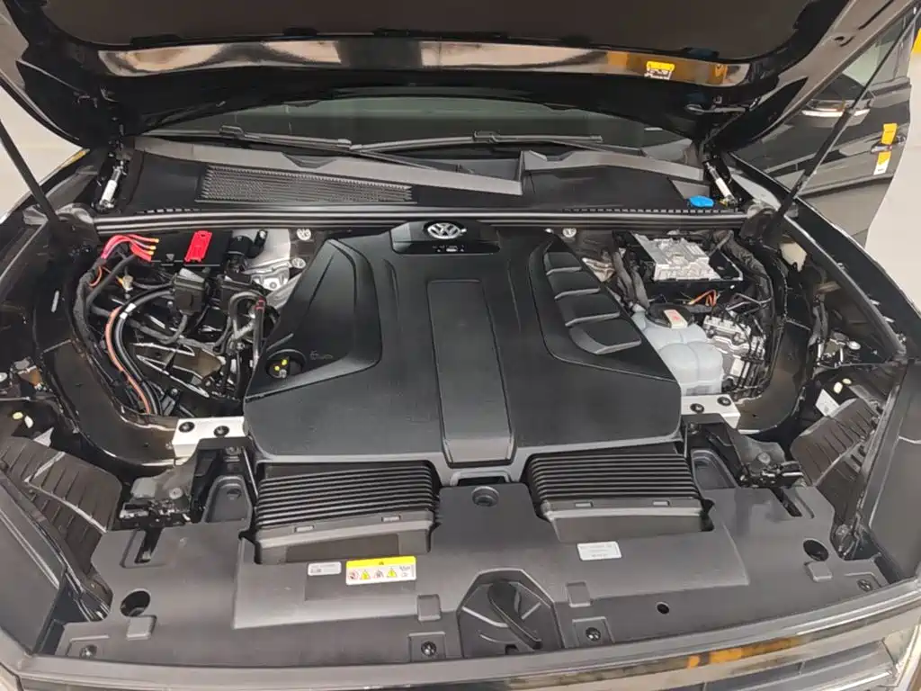 Volkswagen Touareg — миниатюра 20