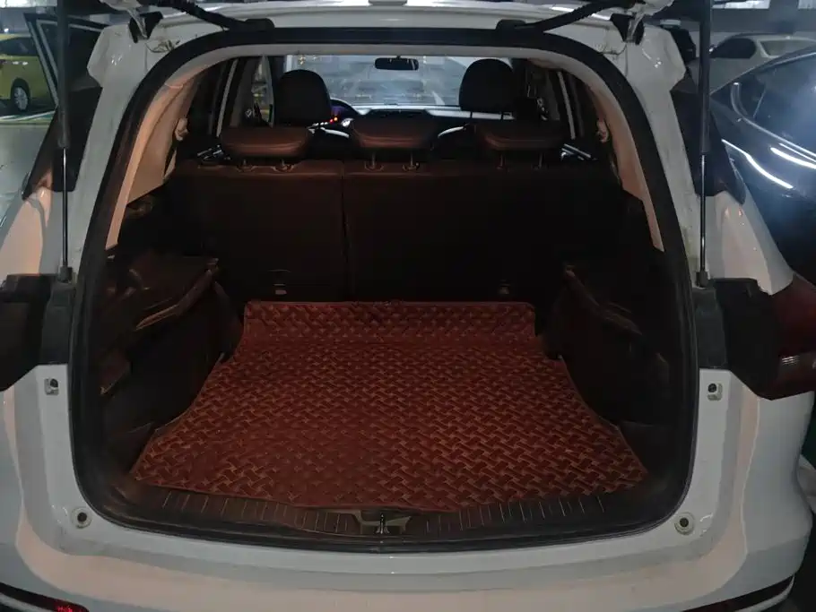 Haval M6 — миниатюра 4