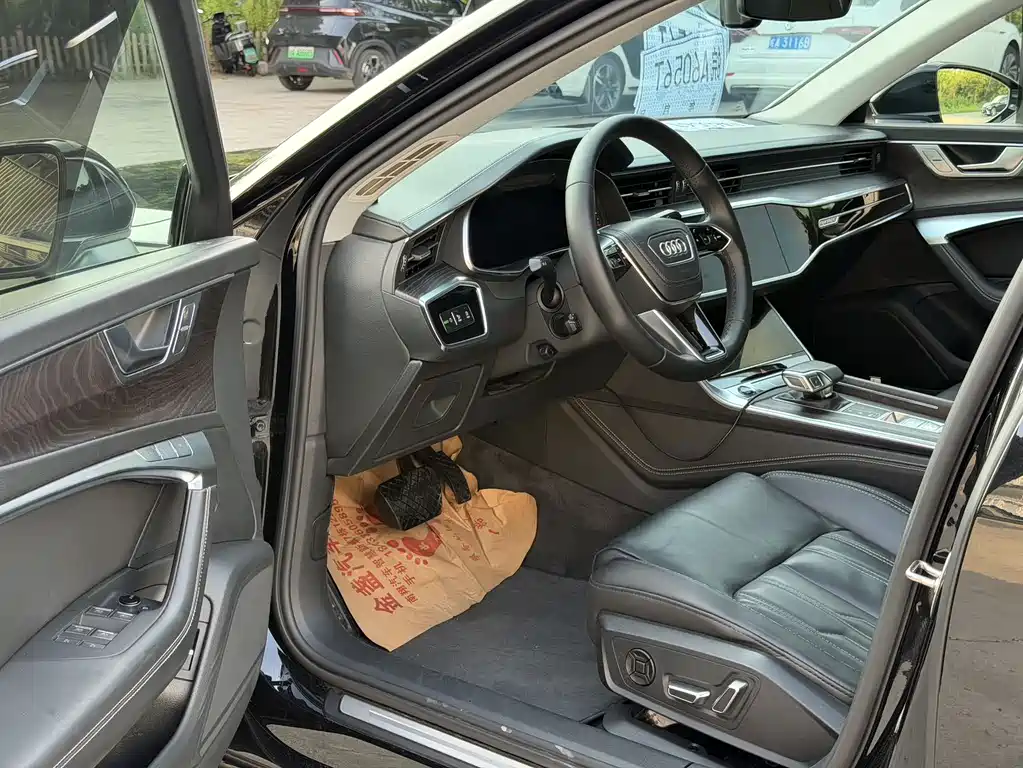 Audi A6L — миниатюра 4