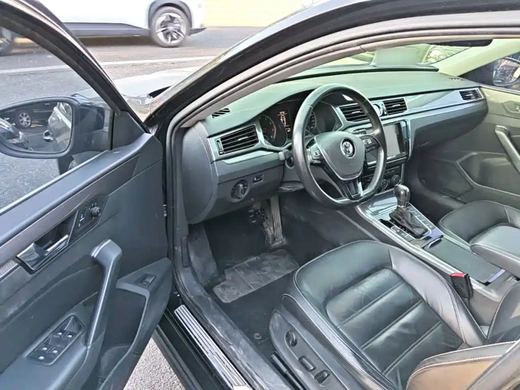 Volkswagen Passat — миниатюра 16