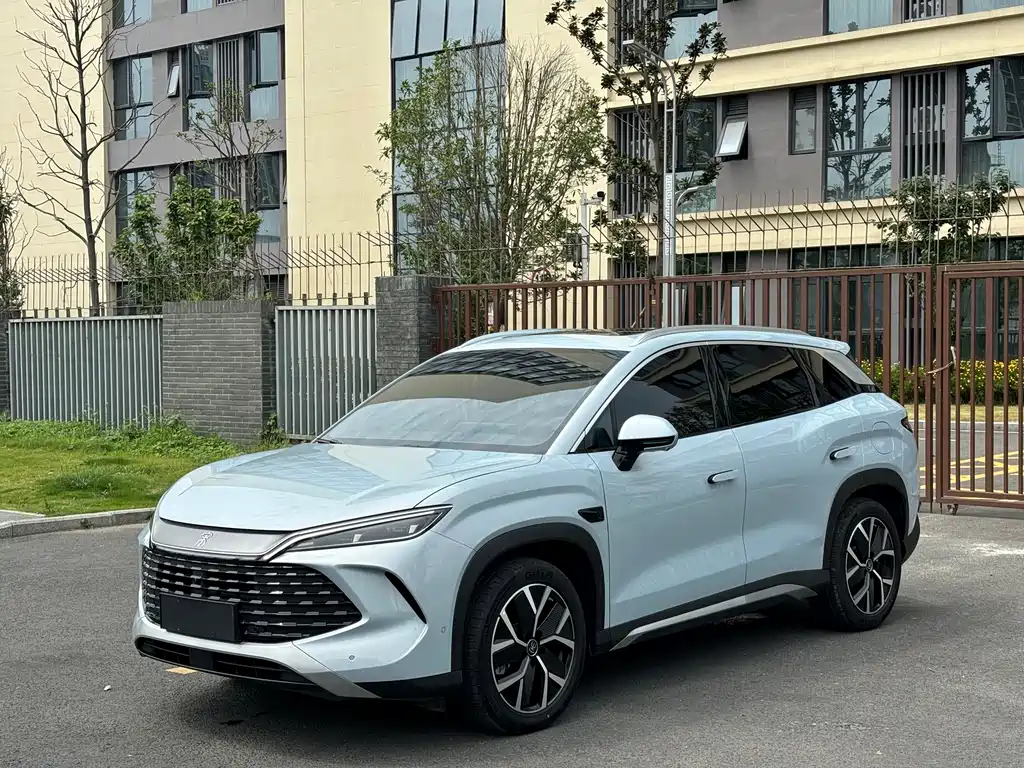 2025 BYD Song EV - zdjęcie 1 z 20