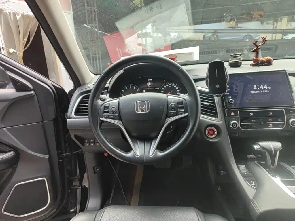 Honda Avancier — миниатюра 11