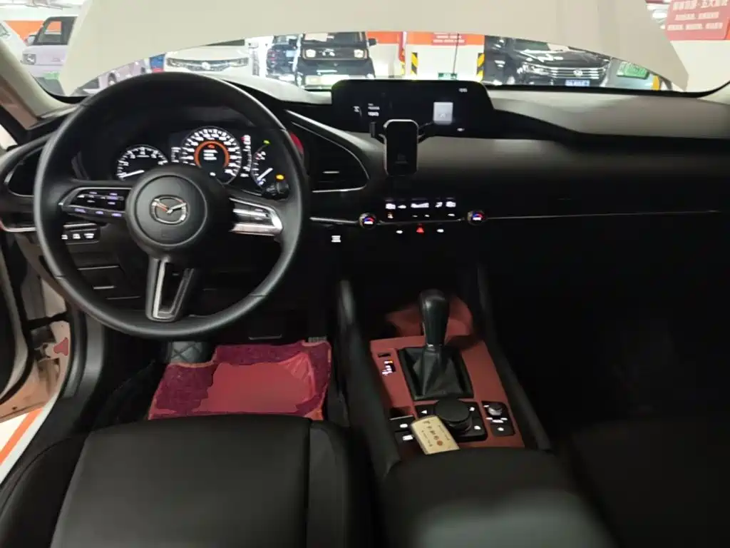 Mazda 3 Axela — миниатюра 10