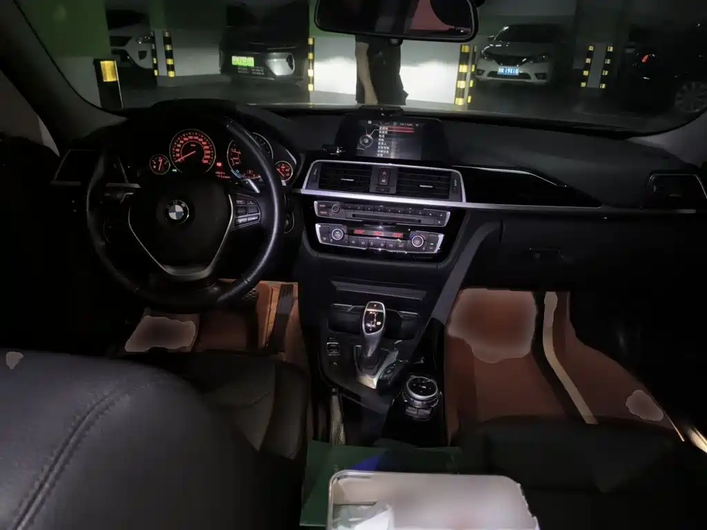 BMW 3 Series — миниатюра 13