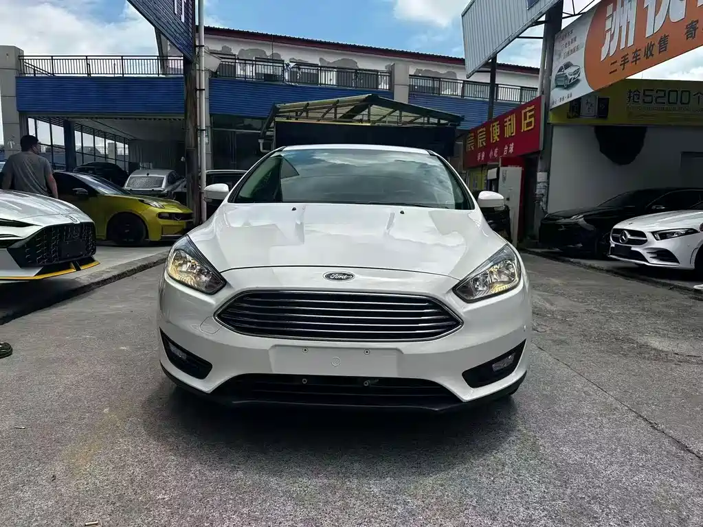 Ford Focus — миниатюра 2