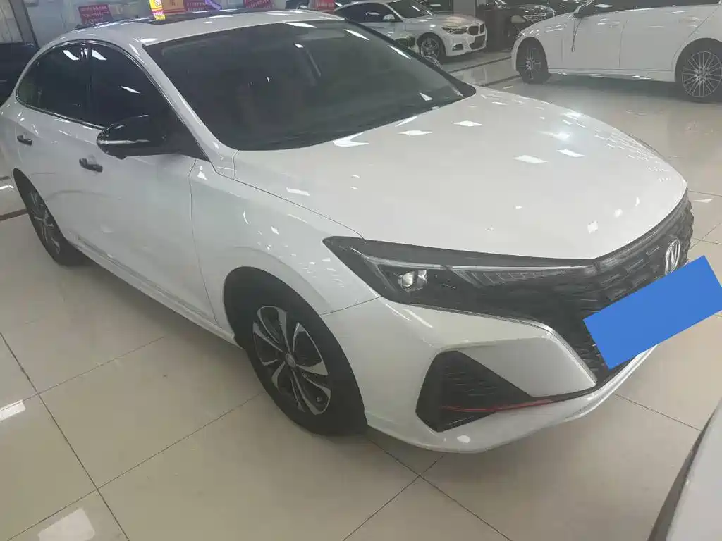 Changan Eado — миниатюра 3