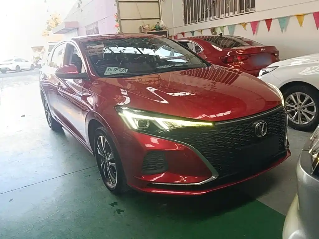 Changan Eado — миниатюра 4