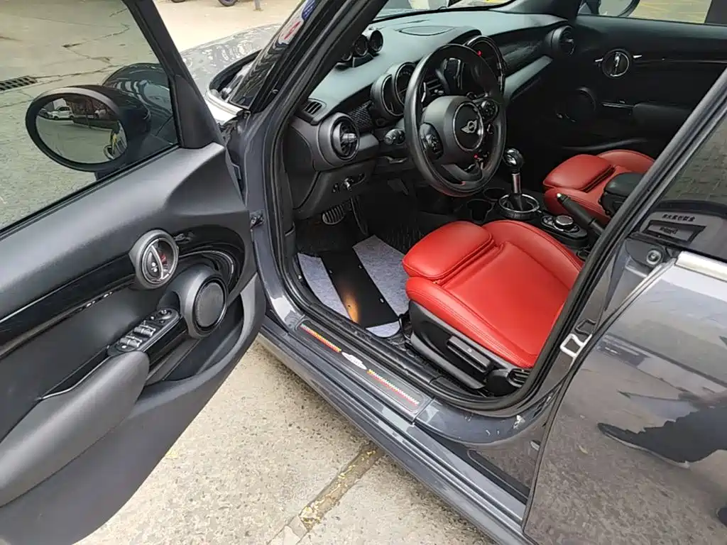 MINI Mini — миниатюра 16