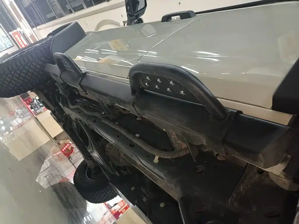 Ford Bronco — миниатюра 22