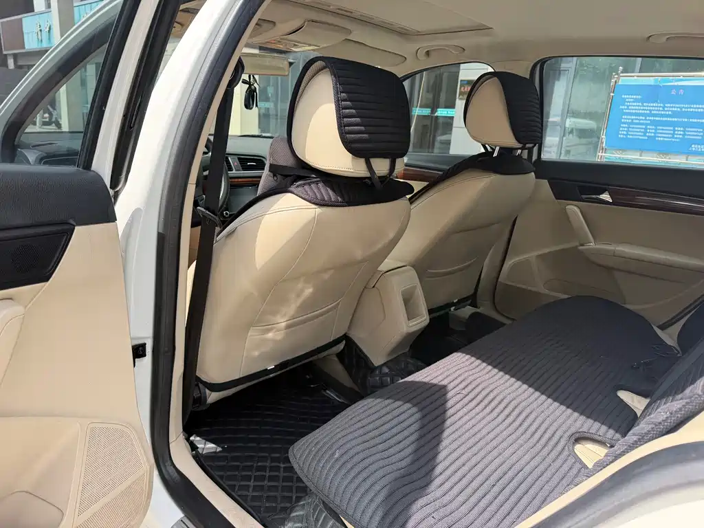 Volkswagen Lavida — миниатюра 5