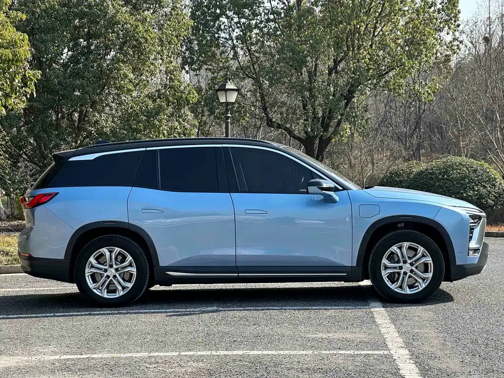 NIO ES8 — миниатюра 4