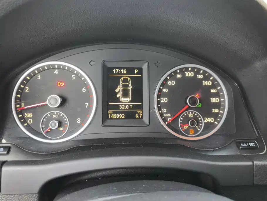 Volkswagen Tiguan — миниатюра 14
