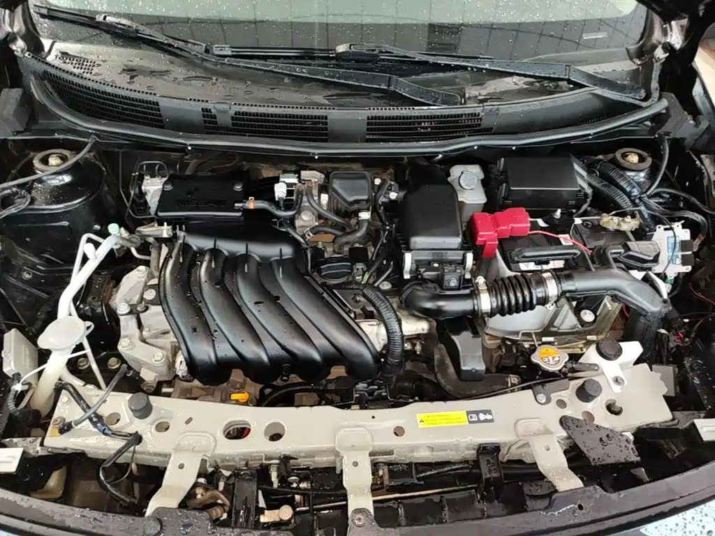 Nissan Sunny — миниатюра 20