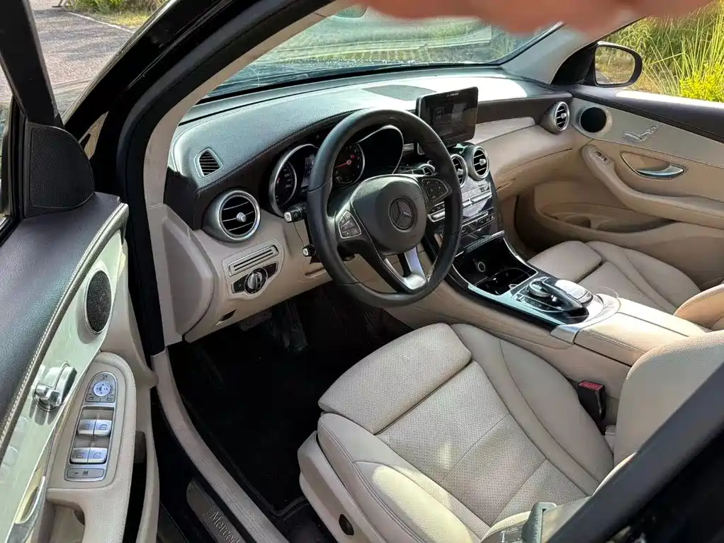 Mercedes-Benz GLC — миниатюра 6