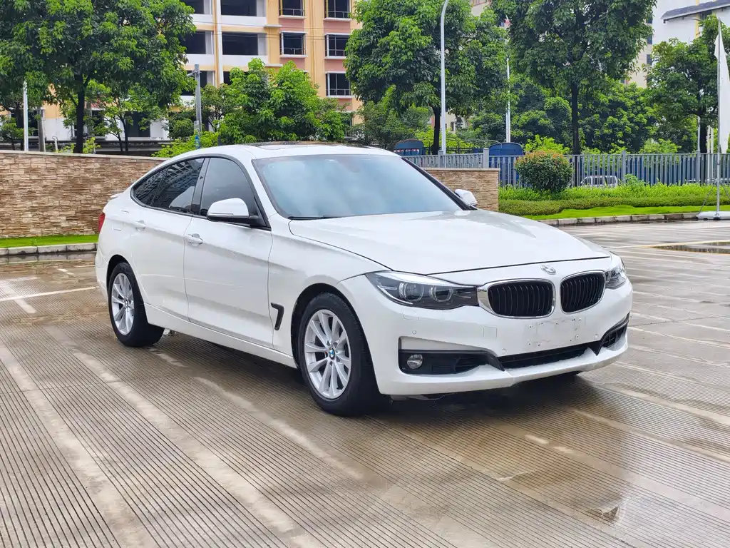 BMW 3 Series GT 3 GT 2017 320i Fashion