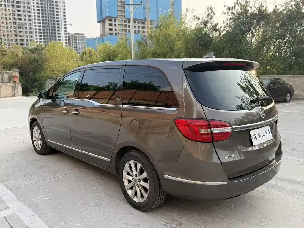 Buick GL8 — миниатюра 14