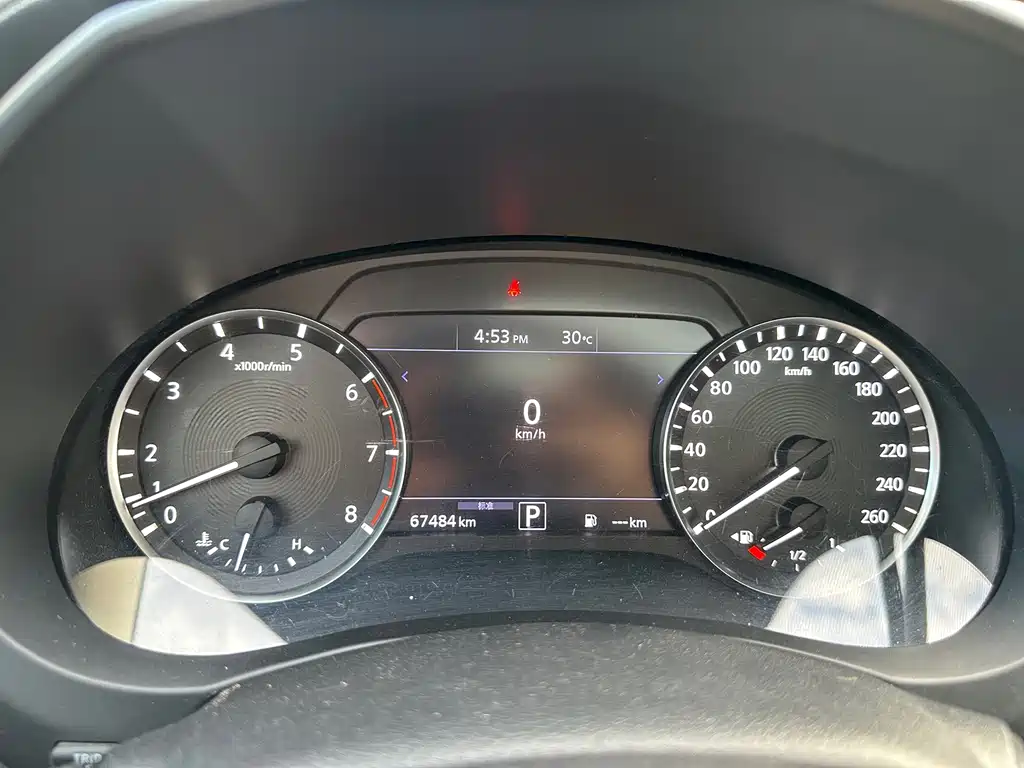 Infiniti QX50 — миниатюра 21