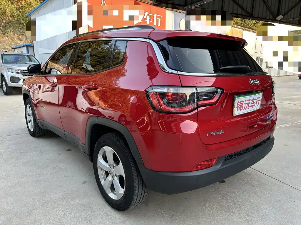 Jeep Compass — миниатюра 7