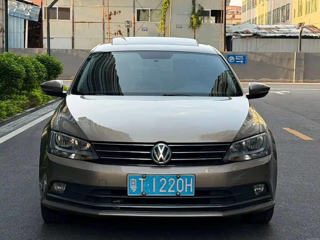 Volkswagen Sagitar — миниатюра 2