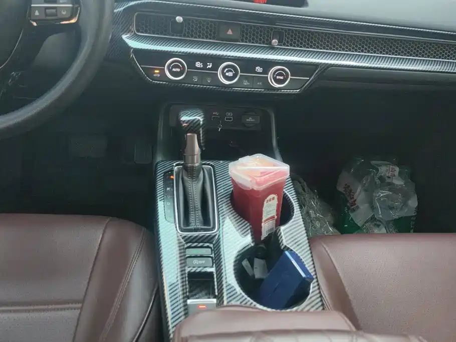 Honda Civic — миниатюра 16