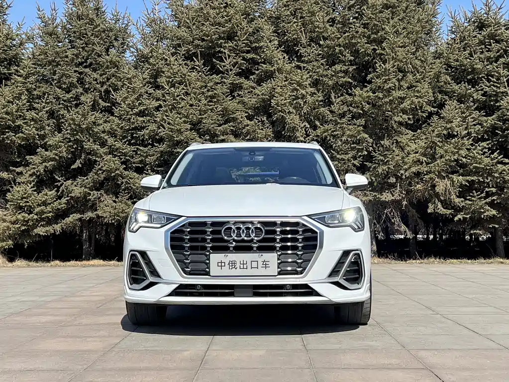 Audi Q3 2022 35 TFSI