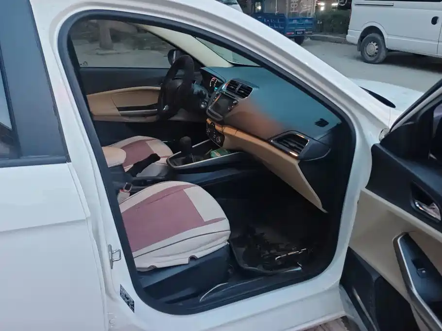 Ford Escort — миниатюра 8