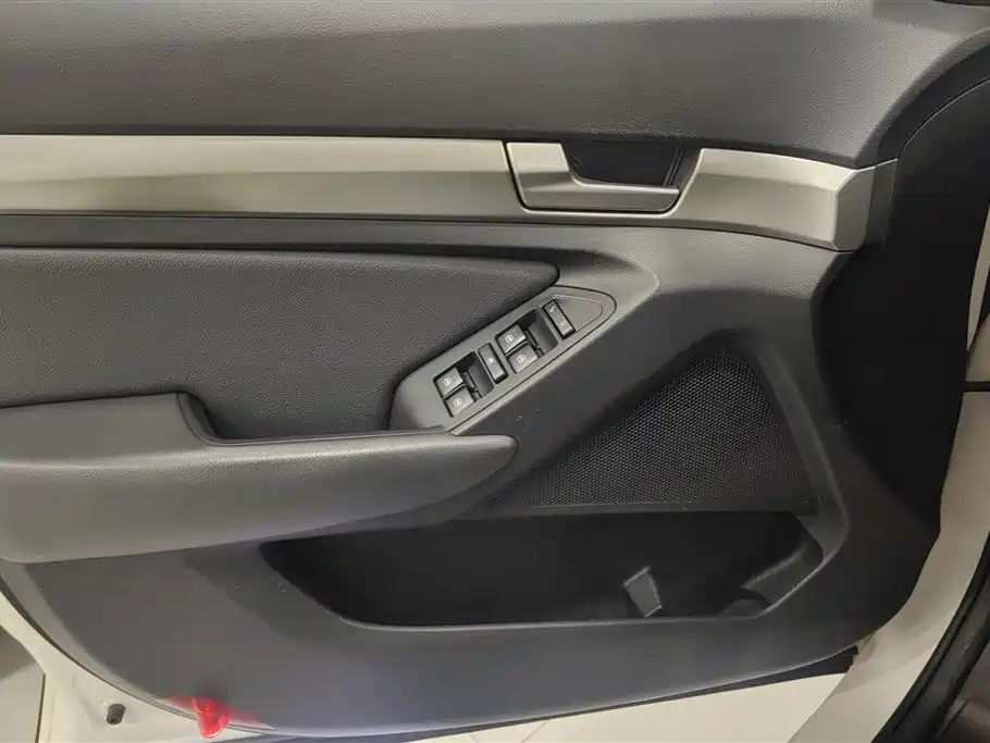 BAIC Senova X65 — миниатюра 7