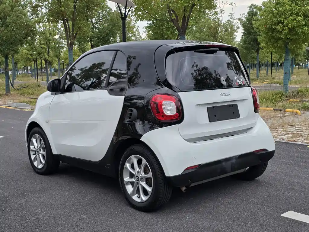 smart Smart Fortwo — миниатюра 6