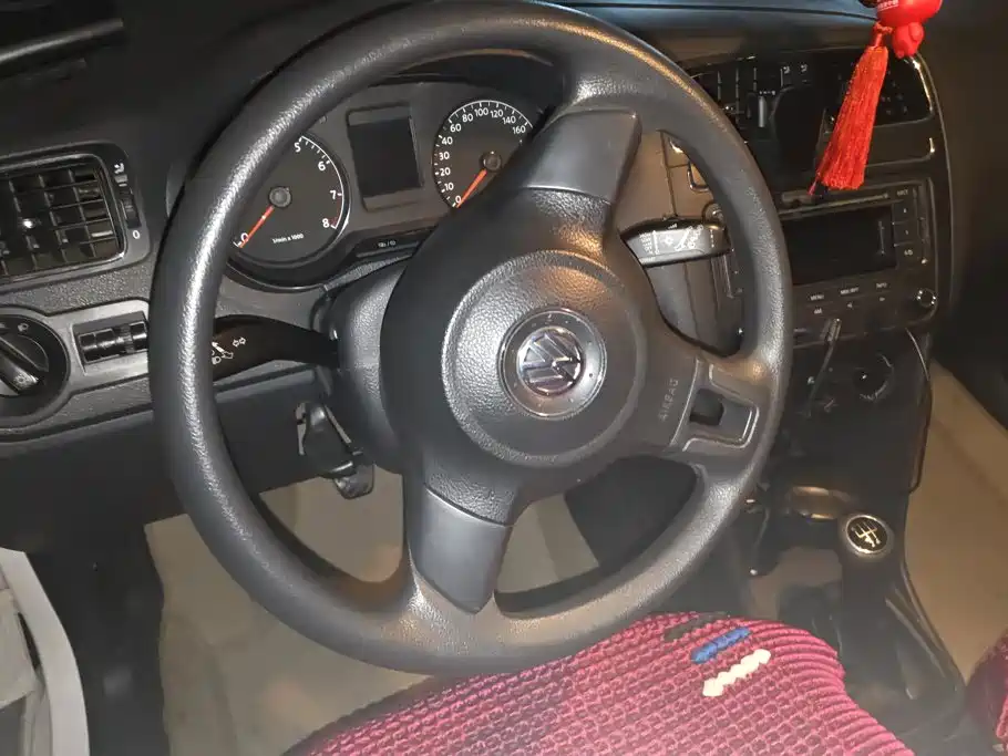 Volkswagen Polo — миниатюра 15