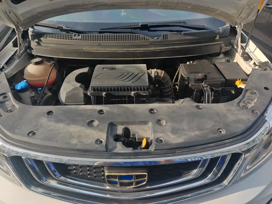 Geely Vision X3 — миниатюра 10