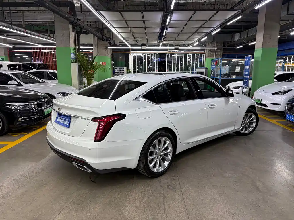 Cadillac CT5 — миниатюра 4